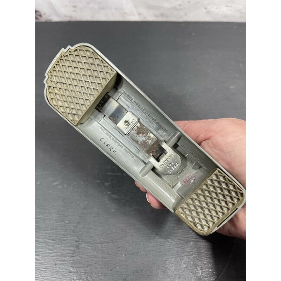 Vintage Art Deco No. 3 Swingline Speed Stapler Works Great Grey Made in USA - Picture 6 of 9